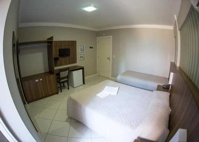 Hotel Contessi